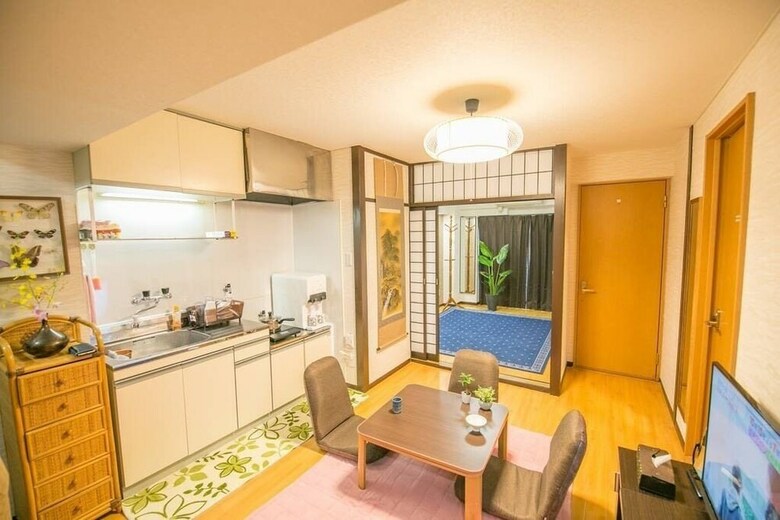 Apartamentos Shoei Bldg