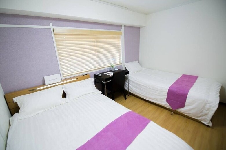 Apartamentos Shoei Bldg