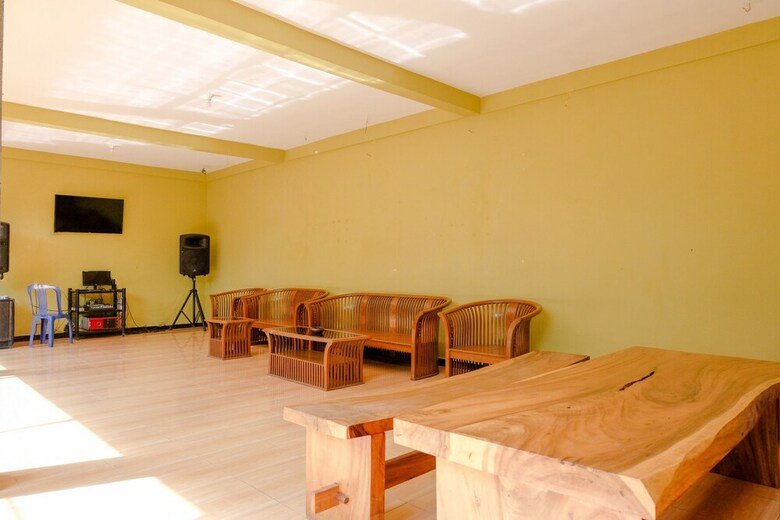 Hostal Griya Kinanthi Family