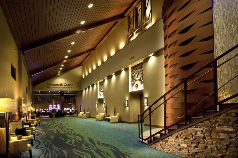 Hotel Swinomish Casino & Lodge