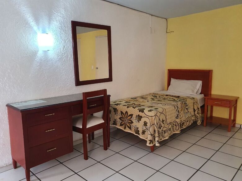 Hotel Capital O Col�n