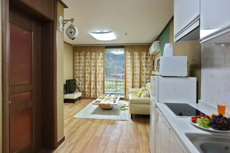 Platy Pension