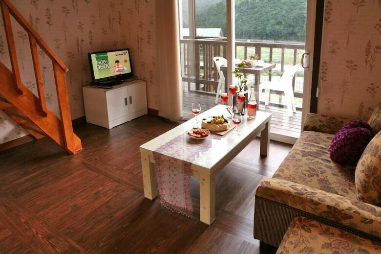 Forest Pension