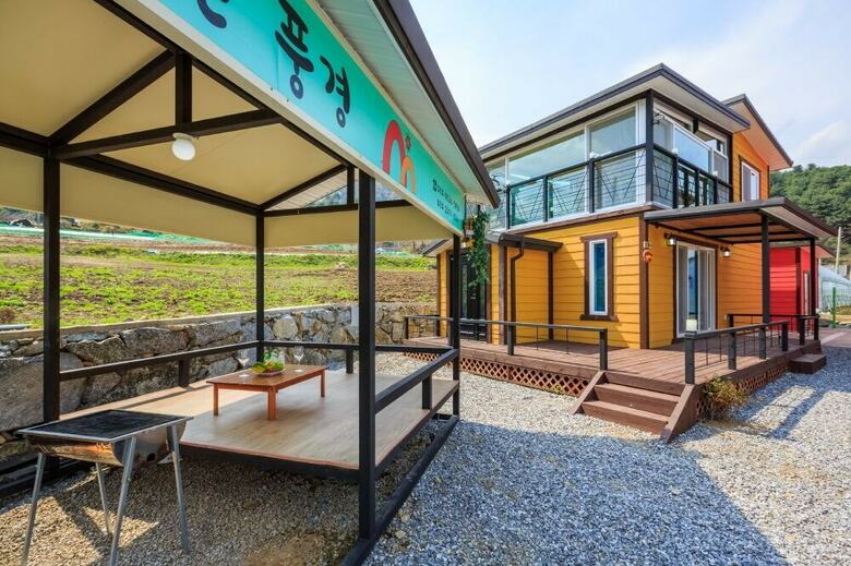 Chukryeong Mt View Pension