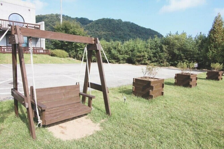 Debussy Pension