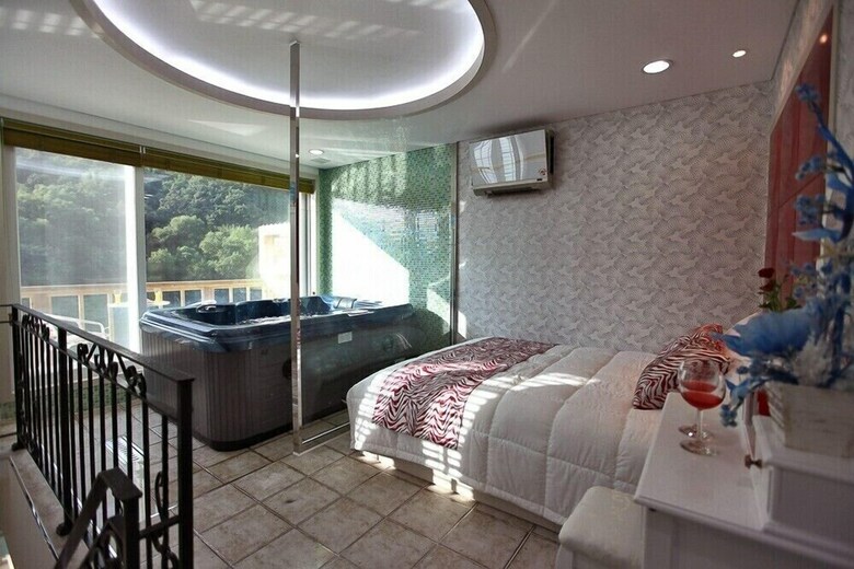 Apartamentos White House On The Lake Pension