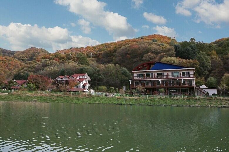 Apartamentos White House On The Lake Pension
