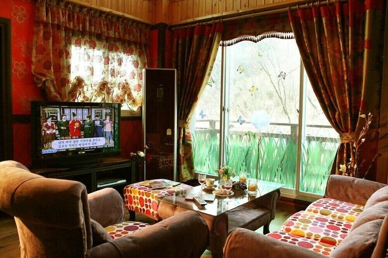 Apartamentos White House On The Lake Pension