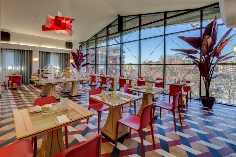 Hotel Antares Rubens