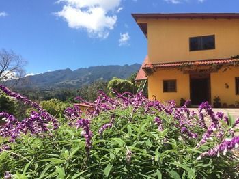 Hostal Villa Marita