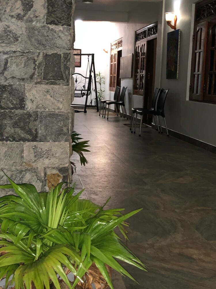 Hotel Hamadhi Guest