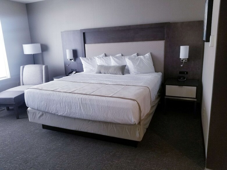 Best Western Plus Executive Residency Rigby's Water World Hotel