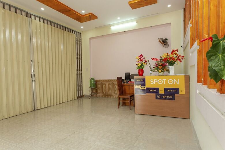 Hotel Spot On 1012 Kim Anh Motel