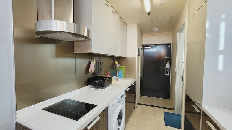 Apartamentos F-1 Radi's House