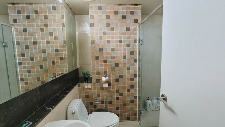 Apartamentos F-1 Radi's House