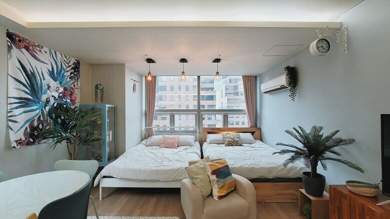 Apartamentos F-1 Radi's House