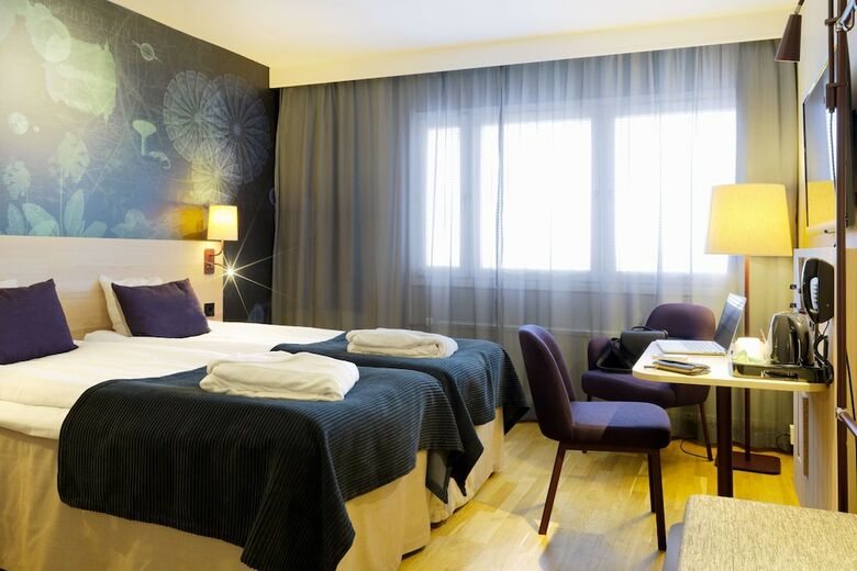 Hotel Scandic �rebro V�st