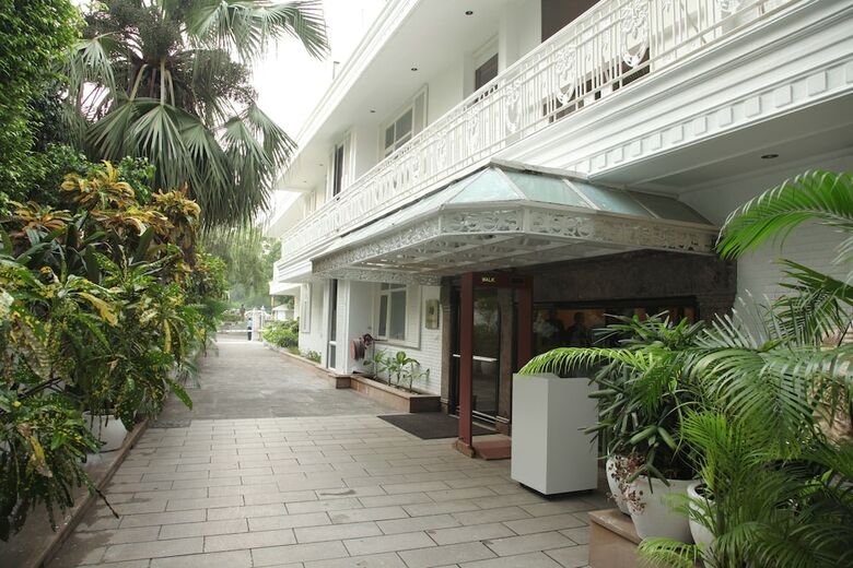 Hotel Diplomat