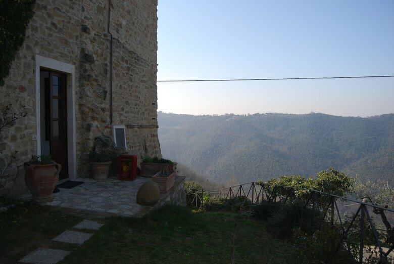 Castello Di Cisterna
