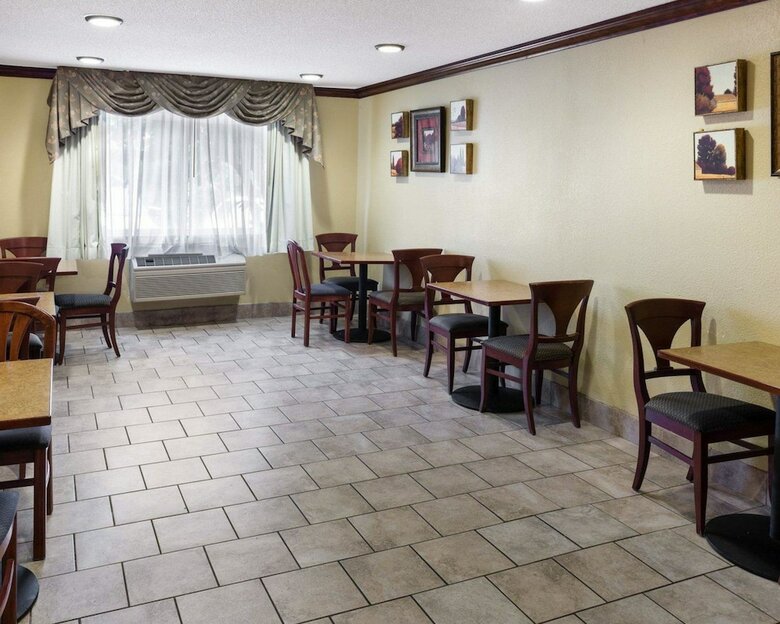 Hotel Quality Inn