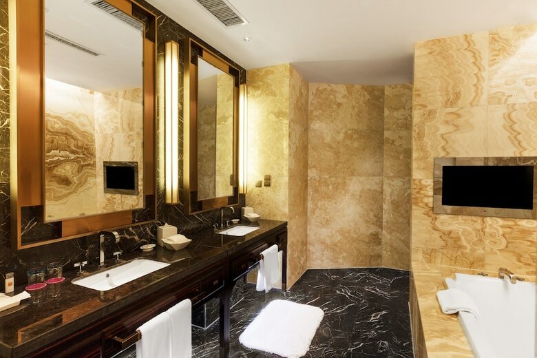Hotel Crowne Plaza Xuzhou Dalong Lake
