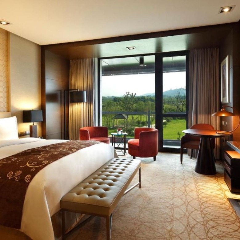 Hotel Crowne Plaza Xuzhou Dalong Lake