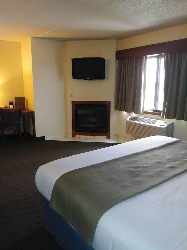 Hotel Americinn By Wyndham Windsor Ft. Collins