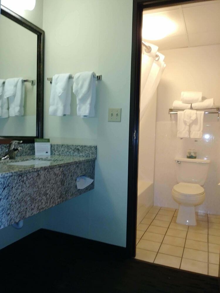 Hotel Americinn By Wyndham Windsor Ft. Collins