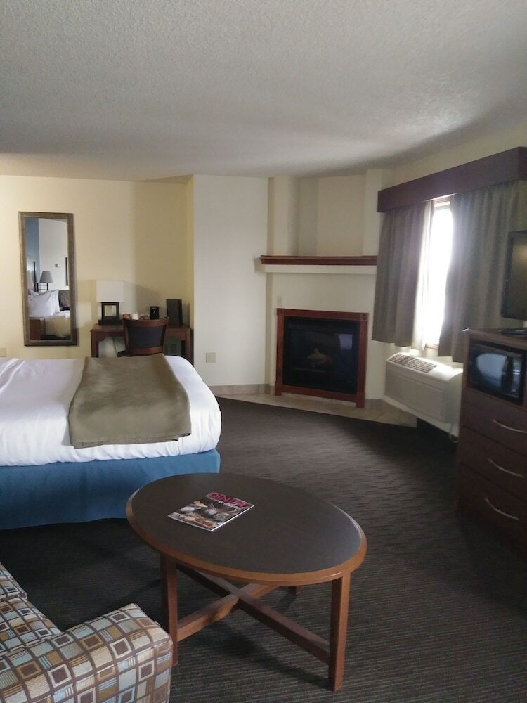 Hotel Americinn By Wyndham Windsor Ft. Collins