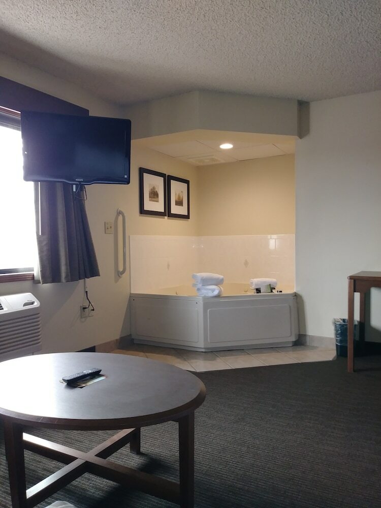 Hotel Americinn By Wyndham Windsor Ft. Collins