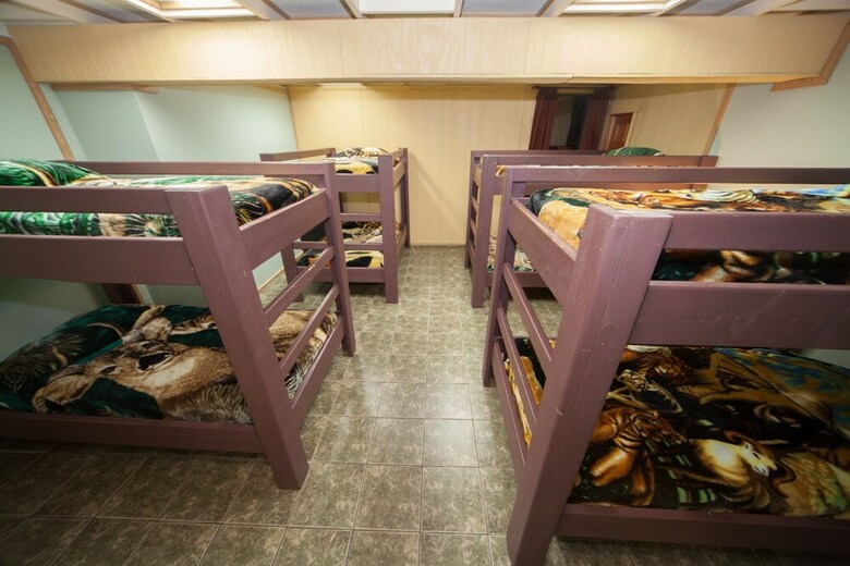 Motel Log Cabin Lodge & Suites