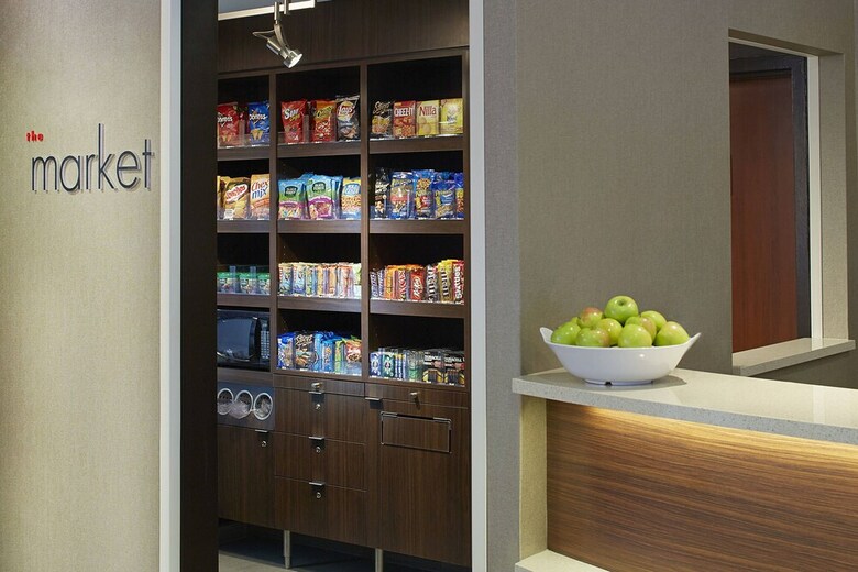 Hotel Courtyard By Marriott Boston Natick