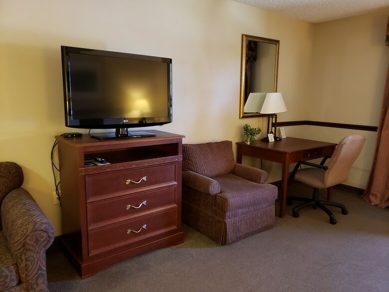The Marigold Grand Hotel And Suites