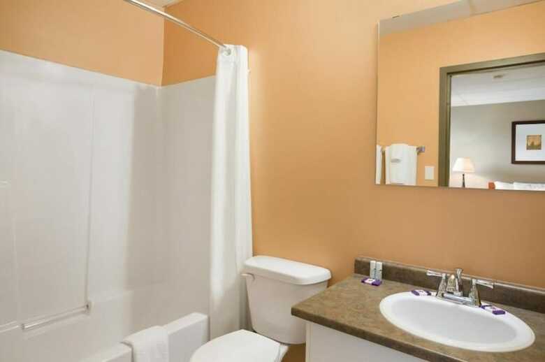 Central Suite Hotel