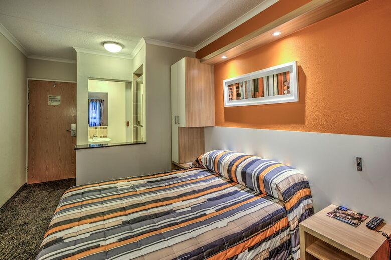 Hotel Road Lodge Germiston Lake