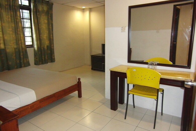 Hotel Gw Furama Apartment