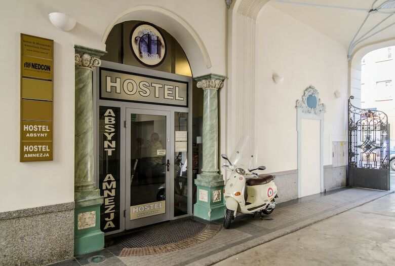 Hostal Absynt Hostel