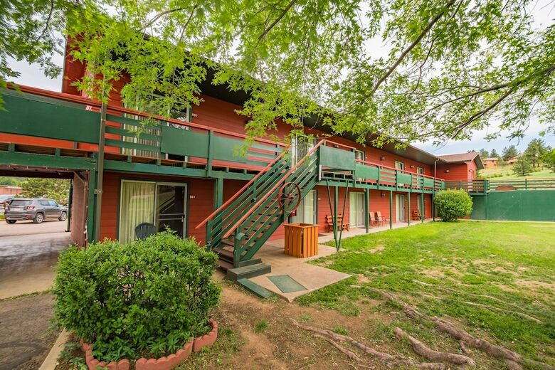 Hotel Discovery Lodge