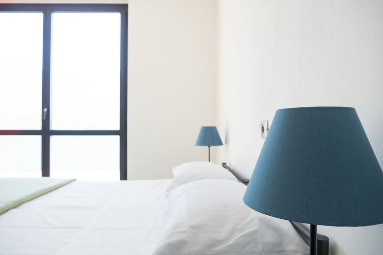 Hostal Lake Como Beach Hostel