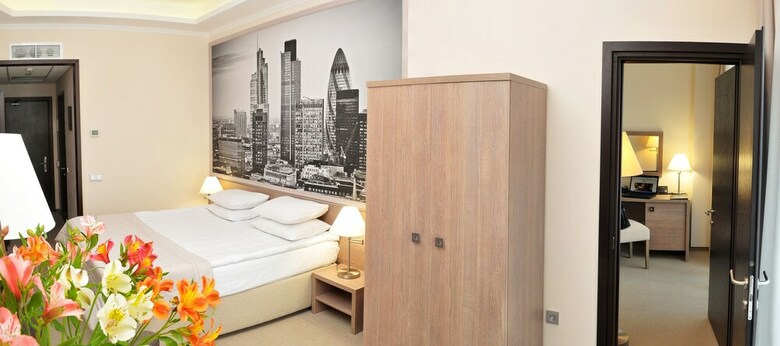 Rius Hotel