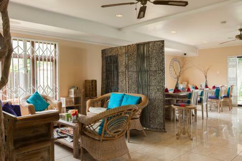 Hostal Le Relax Beach House
