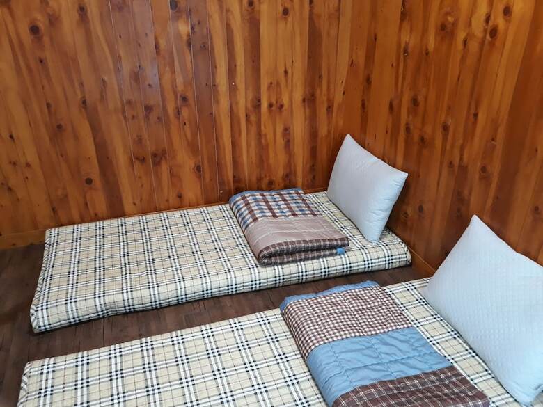 Hostal With Guesthouse