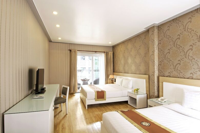 Saga Hotel