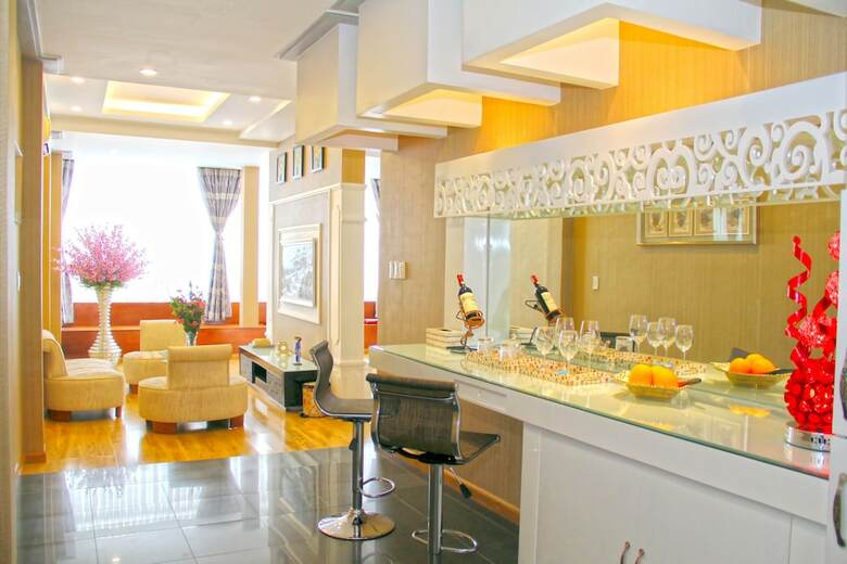 Saga Hotel