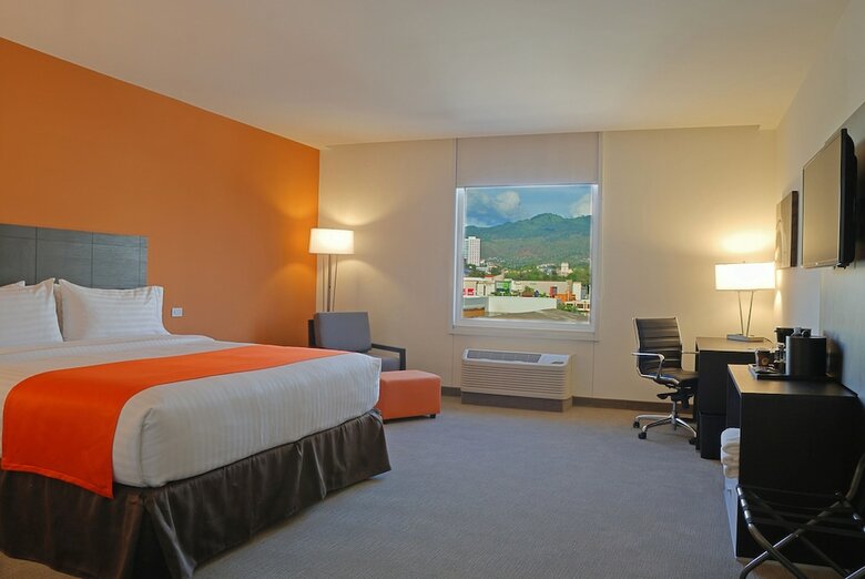 Hotel Holiday Inn Express Tegucigalpa