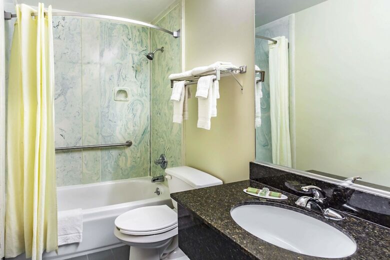 Hotel Super 8 By Wyndham Morristown/south