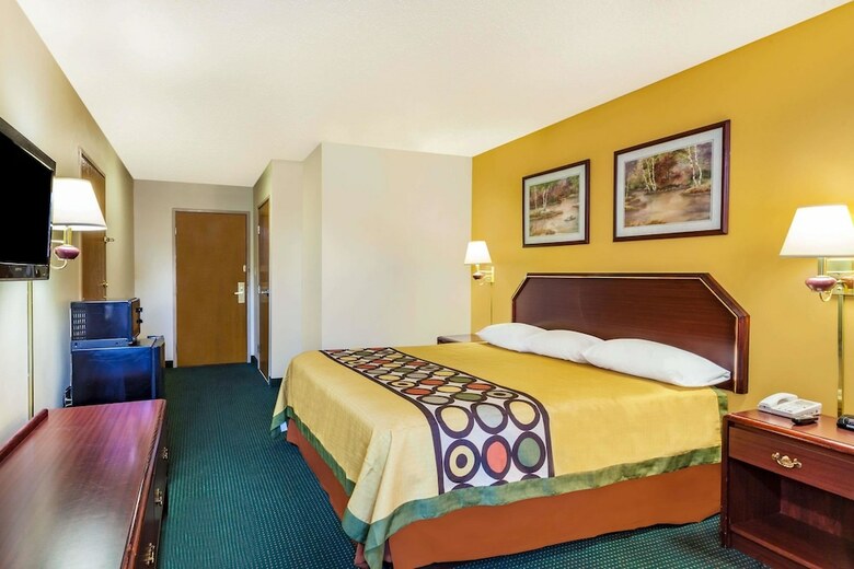 Hotel Super 8 By Wyndham Morristown/south