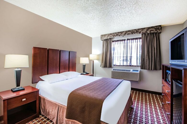 Motel Super 8 By Wyndham Harlingen Tx