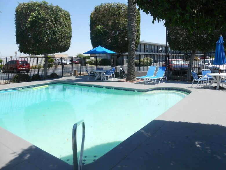 Surestay Hotel By Best Western Phoenix Airport