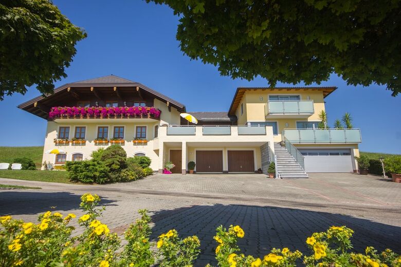 Hotel G�stehaus Stabauer